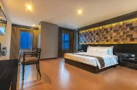 Royal Regantris Cendana Hotels in Tegalsari Subdistrict