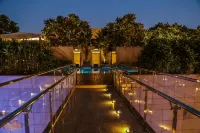 Taj City Centre Gurugram - Pools