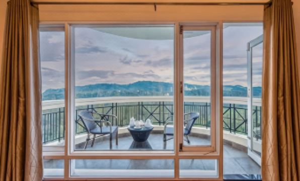 Sterling Ooty Fern Hill