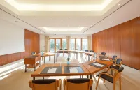 Maifeld Sport- und Tagungshotel Hotels in Echthausen