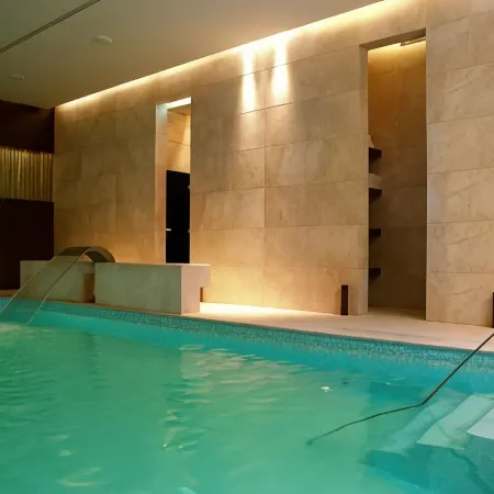 Alexander Beach Hotel & Spa