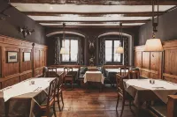 Boutiquehotel Weisses Rössl - parcheggio