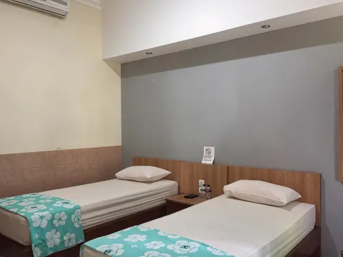 Hotel Rantina Syariah Hotels in Rembang