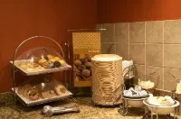 Hampton Inn Raynham-Taunton - breakfast