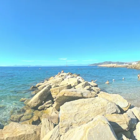 Villa with Garden Near the Sea - 6 Places - Between Amalfi Coast and Cilento Отели в г. Эболи