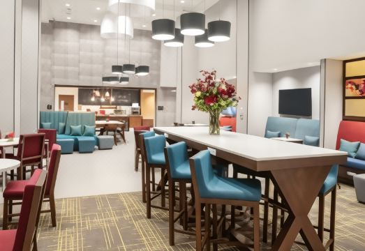 Hampton Inn & Suites Watsonville