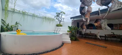 Bnbvillajogja Unit Oval Hotel di Pendowoharjo