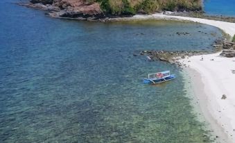 2Br Units a 12Pax Wifi Picodelorodaytour