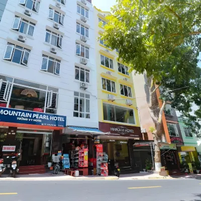 Pearl Hotel カットバ港周辺のホテル