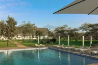 Kili Seasons Hotel - Pools