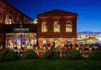 Lumina bright apart with parking