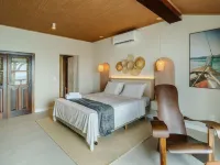 Beachfront Condominium in Morro das Pedras - Ftss Hotels near Campeche