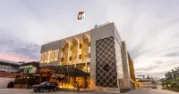 Best Western Batang Garing - parking