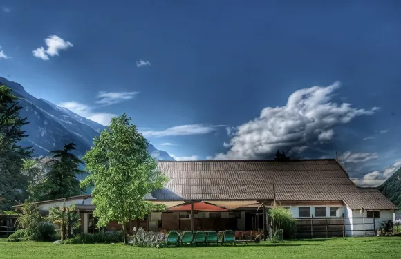 拉芬卡農莊酒店