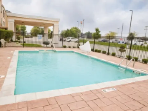 Comfort Suites Bloomington I-55 and I-74 Hotels in McLean County
