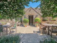 The White Horse Inn Hotels in Cherwell