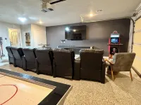 Lakefront Home+Hot Tub with all of the ingredients for a perfect family getaway! 머리 카운티 호텔