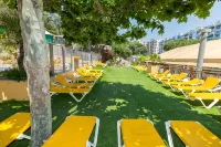Camping Bungalows El Far