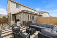 Charming 3-bedroom Townhome conveniently located in Georgetown