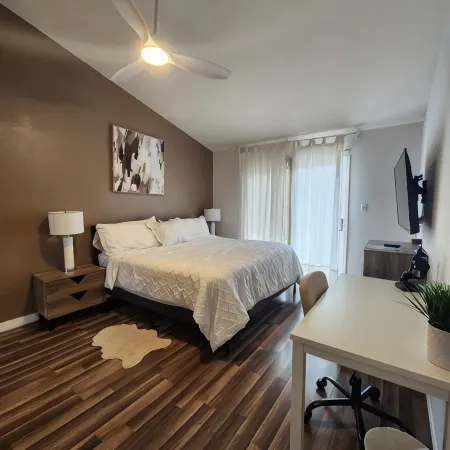 Family Friendly Getaway - Close to Disney!