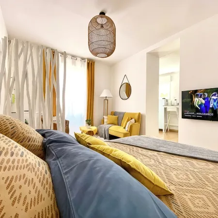 Bohemia - Bohemian cocoon near Centre & Netflix