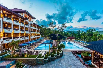 Coron Westown Resort Hotel a 