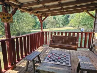 Authentic Cabin 5 Miles to Gsmnp & Cades Cove. Great Views. Easy Roads & Access