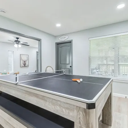 Stylish main-level home in historic downtown Brenham—walking distance to shops!