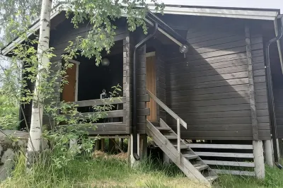 High Rise Cottage Hotels in 