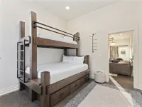 Big Sky Basin - Ski-in/Out, Hot Tub & Game Room