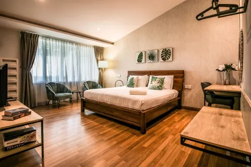 L&P Boutique Residence by Verve (14 Pax) EECH40