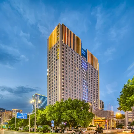 Double-Dove Peace International Hotel East Building