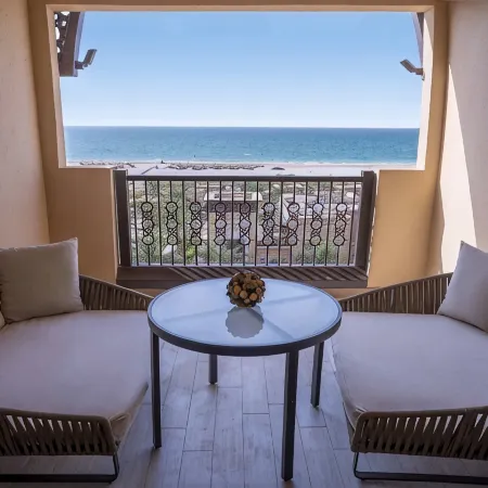 Saadiyat Rotana Resort & Villas