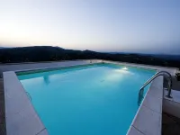 Hotel Perusia - Pools