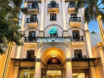 Golden Sun Hotel 6