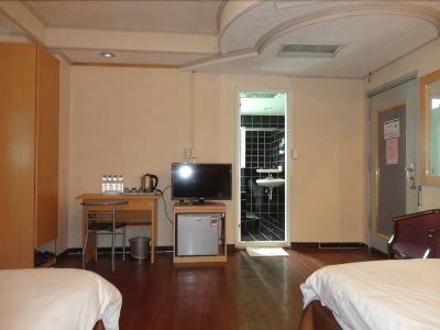 Yipinyuan Hotel