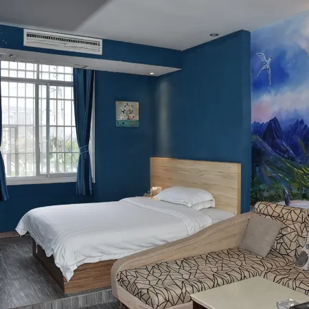 Zixi Haichuan Express Hotel
