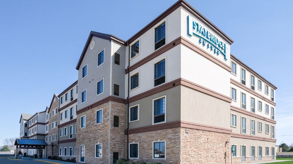 Staybridge Suites LINCOLN NORTHEAST by IHG