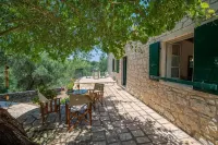 The Old One by All About Paxos - Parvekkeita