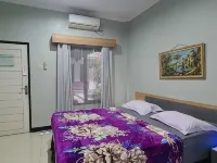 La Derra Hotel Hotels in Purwakarta