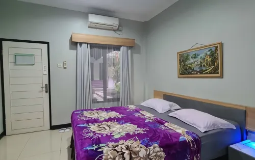 La Derra Hotel - parking