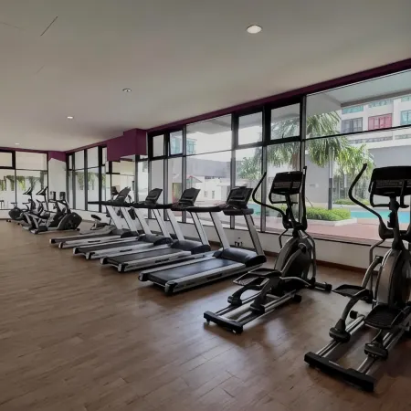 FamilySuite@Conezion/IOI City Mall/PICC/KLIA Отели в г. Серданг
