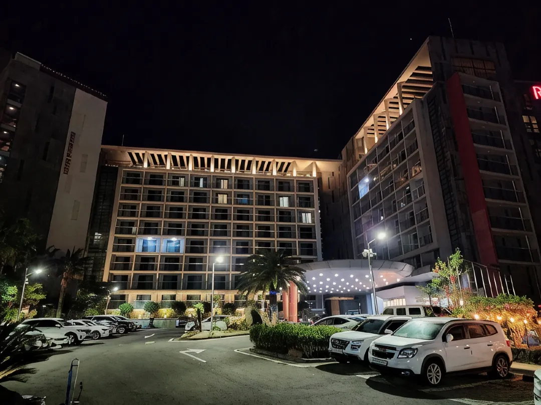Ramada Jeju Hamdeok  Hotel - 조천읍