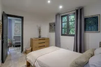 Charming apartment in historic building