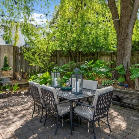 Updated South Hill Craftsman Sleeps 12!