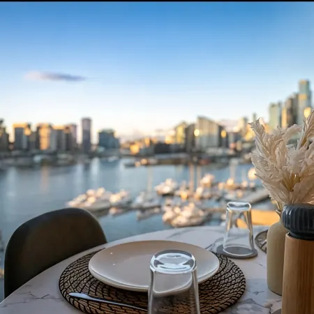 Melbourne Private Apartments - Collins Wharf Waterfront, Docklands