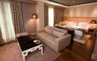 Nexus Valladolid Suites & Hotel - 4-Star