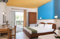Yiannis Manos Hotel Resort - piscina