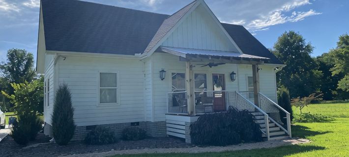The family friendly, easily accessible new Peacefulside Retreat! Hoteles en Townsend