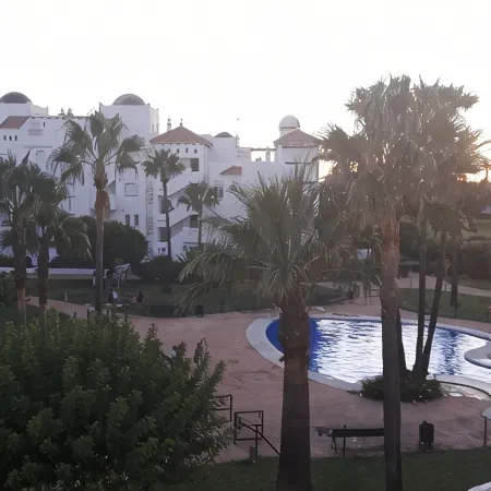 Apartment with AC in Costa Ballena on a golf course 10 minutes from the beach
